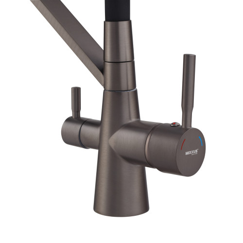Змішувач для кухні MIXXUS PREMIUM MAGNET 021 GRAPHITE REFL.BLACK з гнучким виливом з виходом для питної води (Колір графіт + вилив чорний) (MI6975)